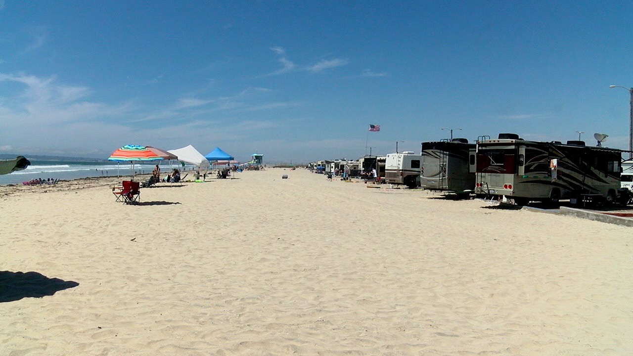Silver Strand State beach