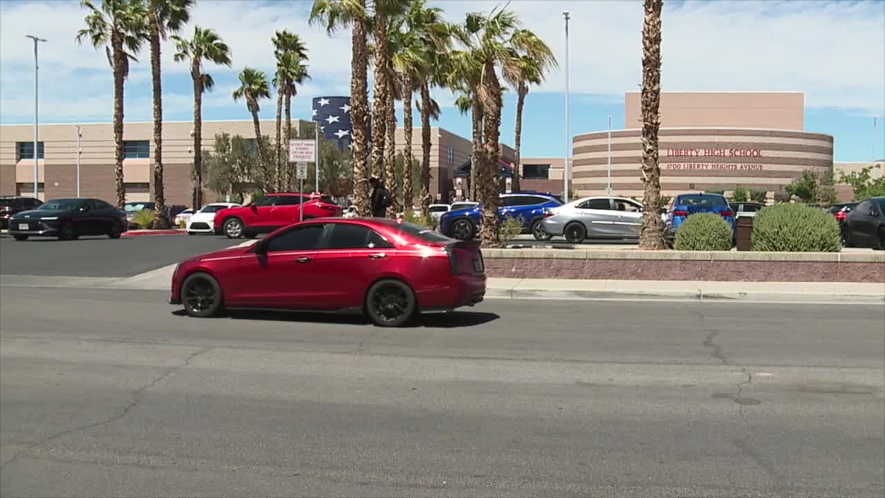 Henderson families mixed on new CCSD start times starting next school year