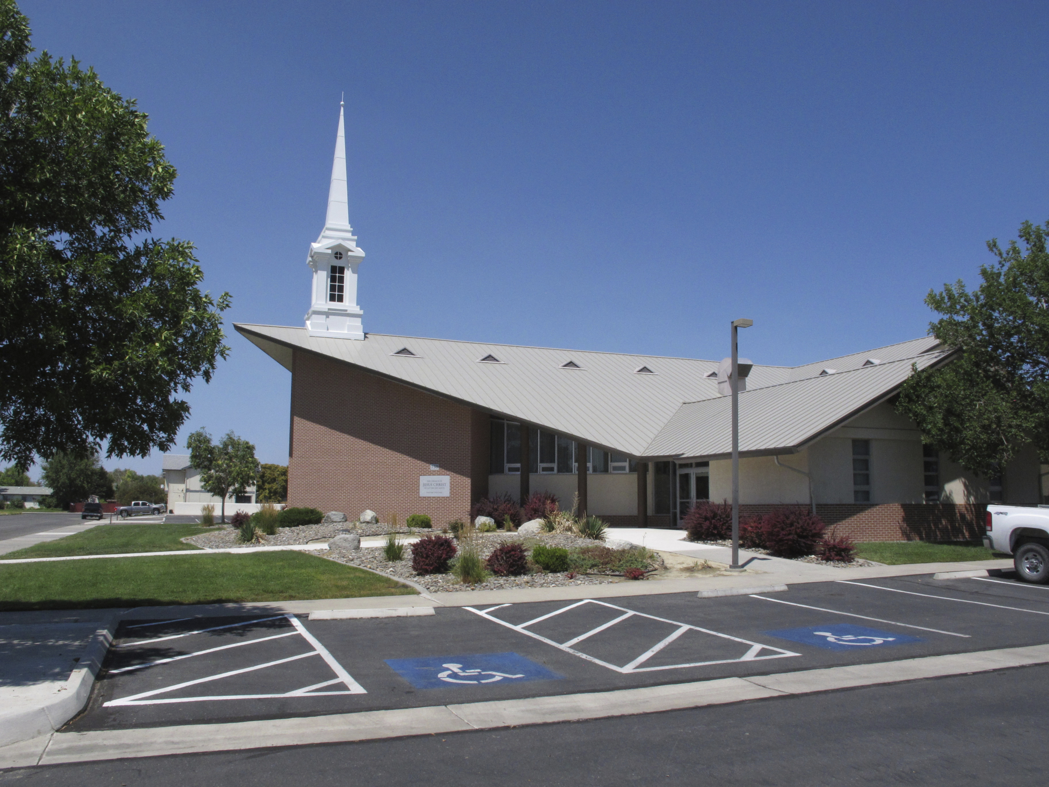 A meetinghouse for The Church of Jesus Christ of Latter-day Saints