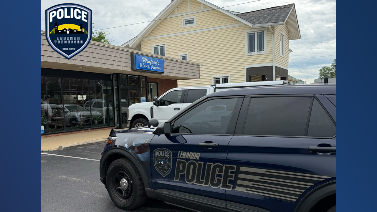 Attempted armed robbery under investigation at Lebanon jewelry store