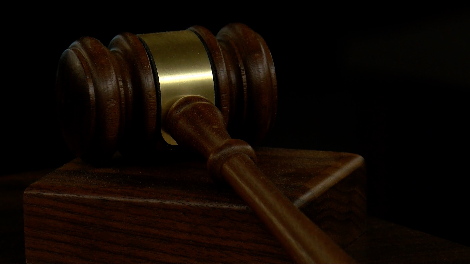 Board of Judges calls on County Commission to withdraw $8,000+ pay raise proposal for single county position - Vimarsana News