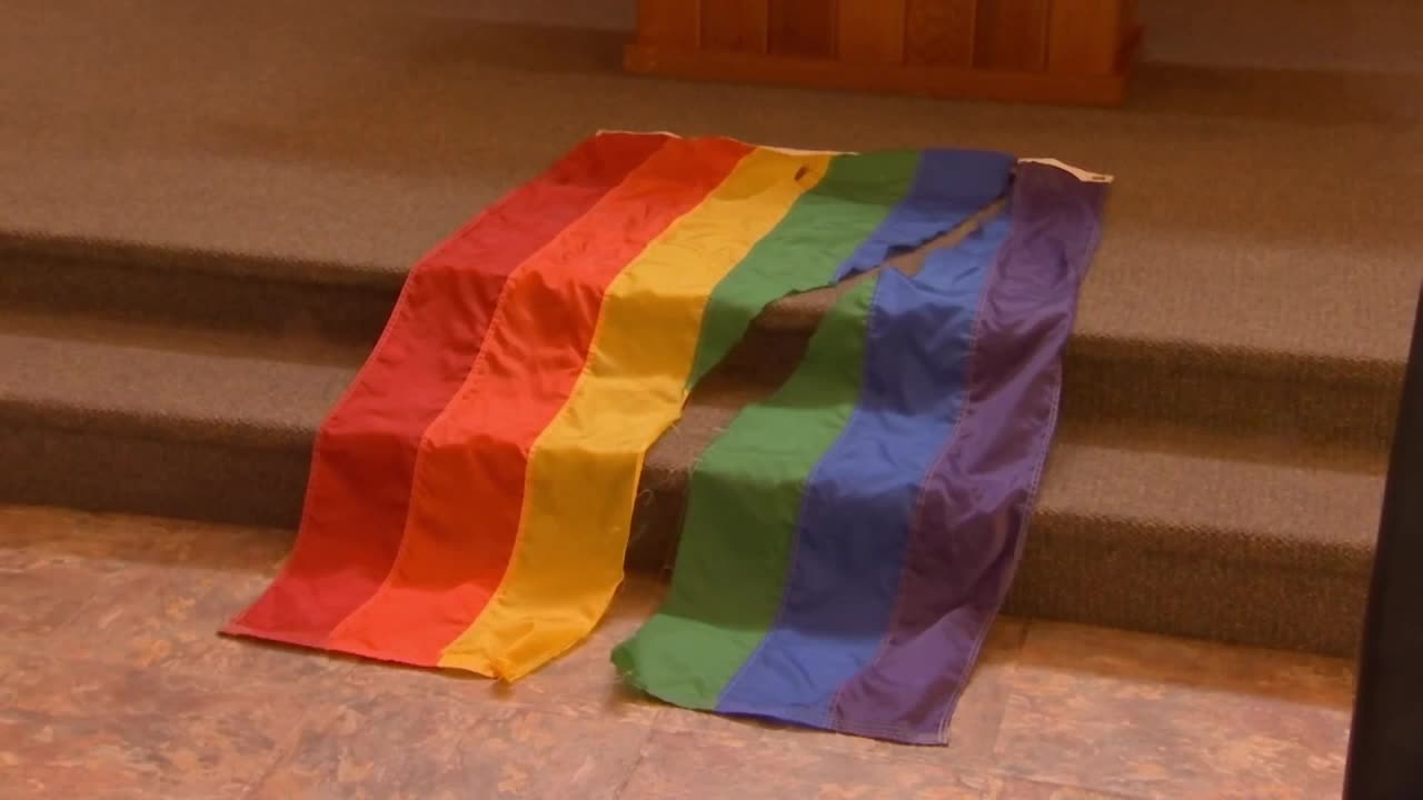 pflag.jpg