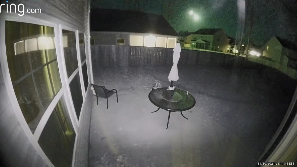 SpaceX rocket seen in Moyock (November 10).PNG