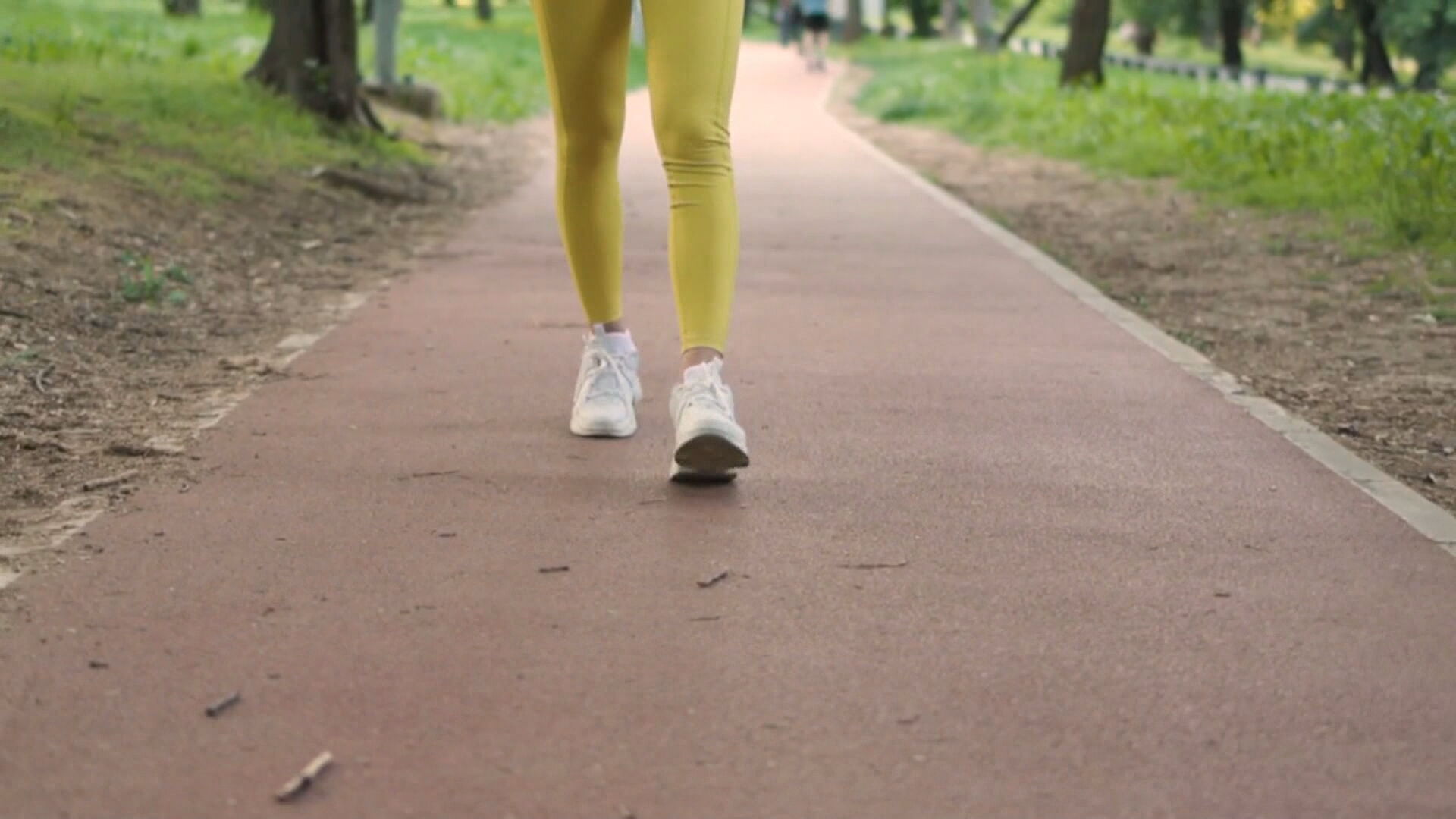 AM JENNIFER CRTV TRACK 10K STEPS TO HEALTH.mov_frame_2044.jpeg