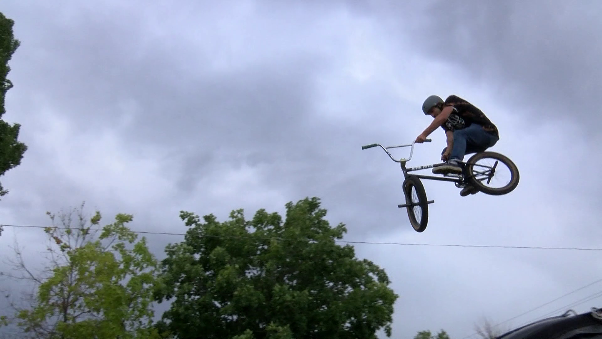 Ministry groups host BMX stunt show in Great Falls