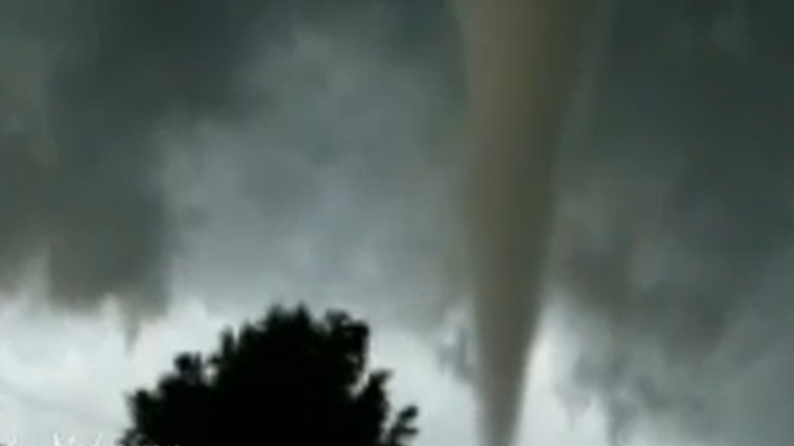  Wade Spartz captured of the Father's Day tornado, June 20, 2010.