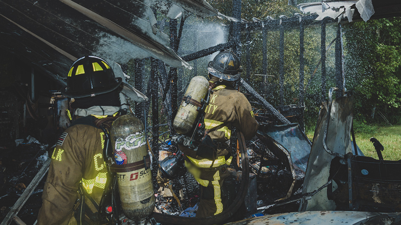 Fatal mobile home fire Auburndale