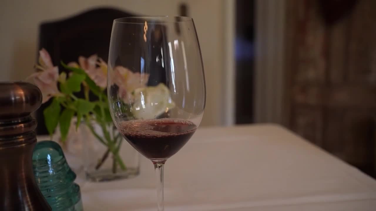 wine glass.jpg