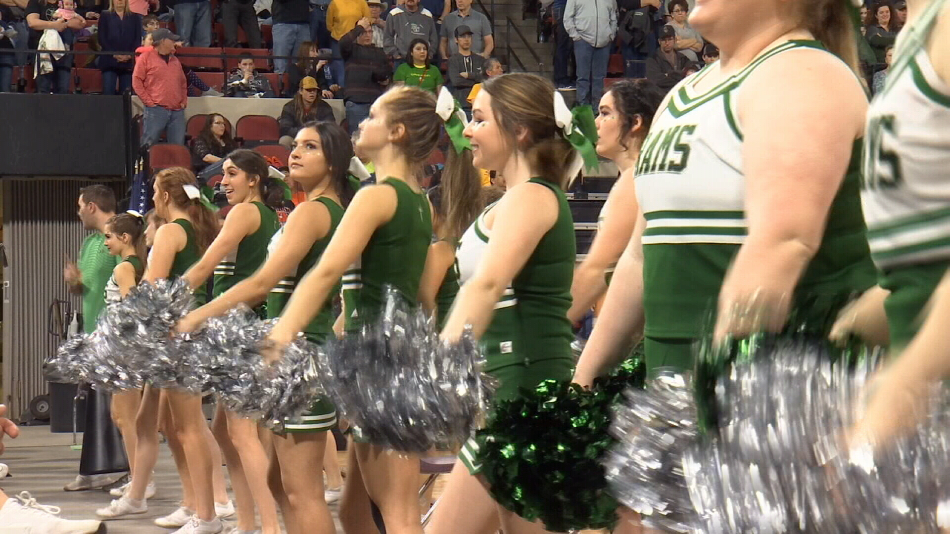 Billings Central cheerleaders