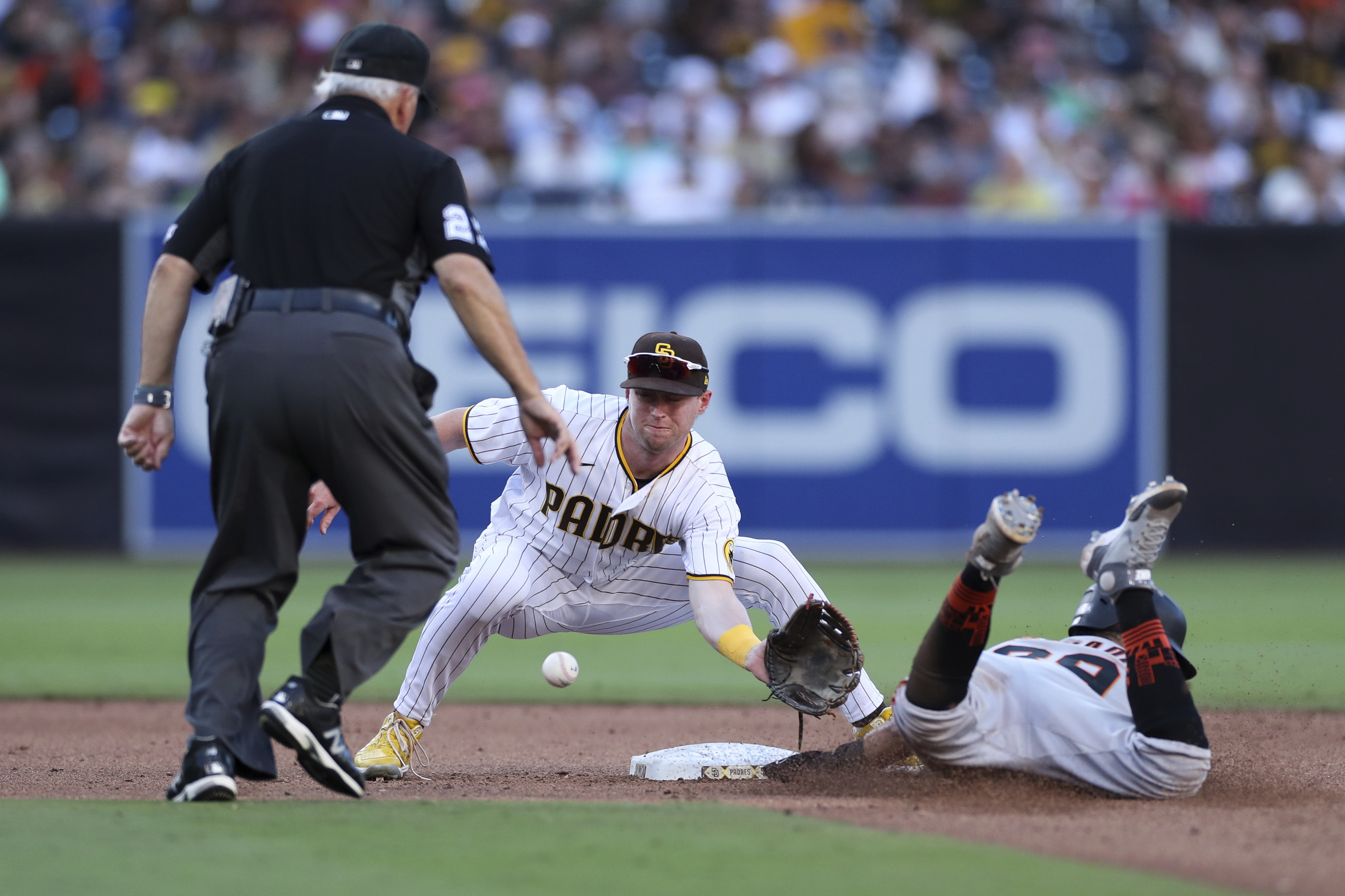 Giants Padres Baseball