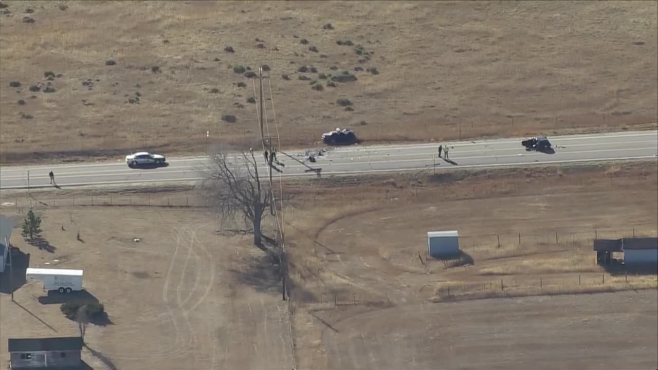 highway 86 crash east of elizabeth_nov 26 2021.jpg