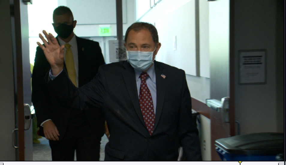 Governor COVID-19 mask