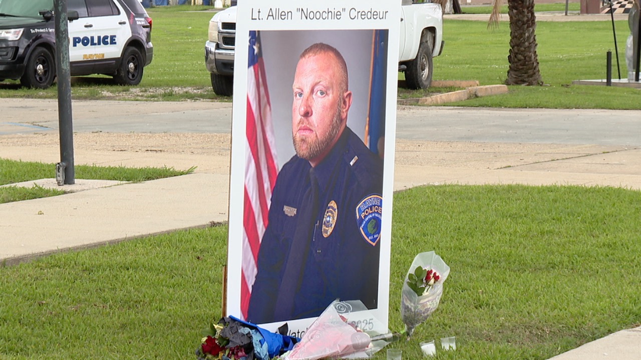 THUMB ALLEN.jpg