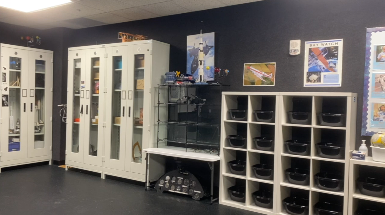 Air Zoo Museum deals with tornado aftermath