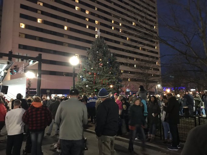 tree lighting 2019.jpeg