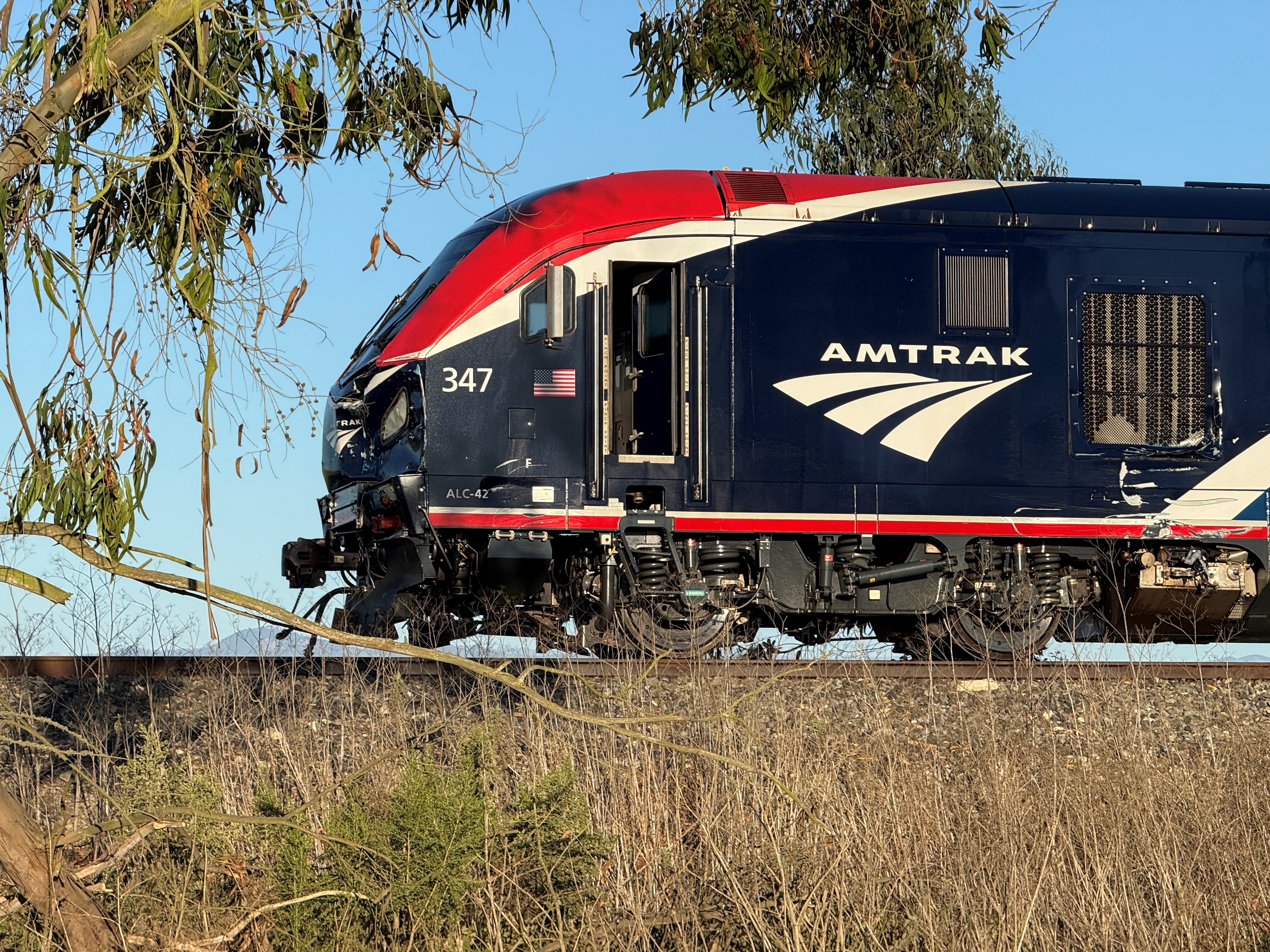 amtrak train vs fuel truck.jpg
