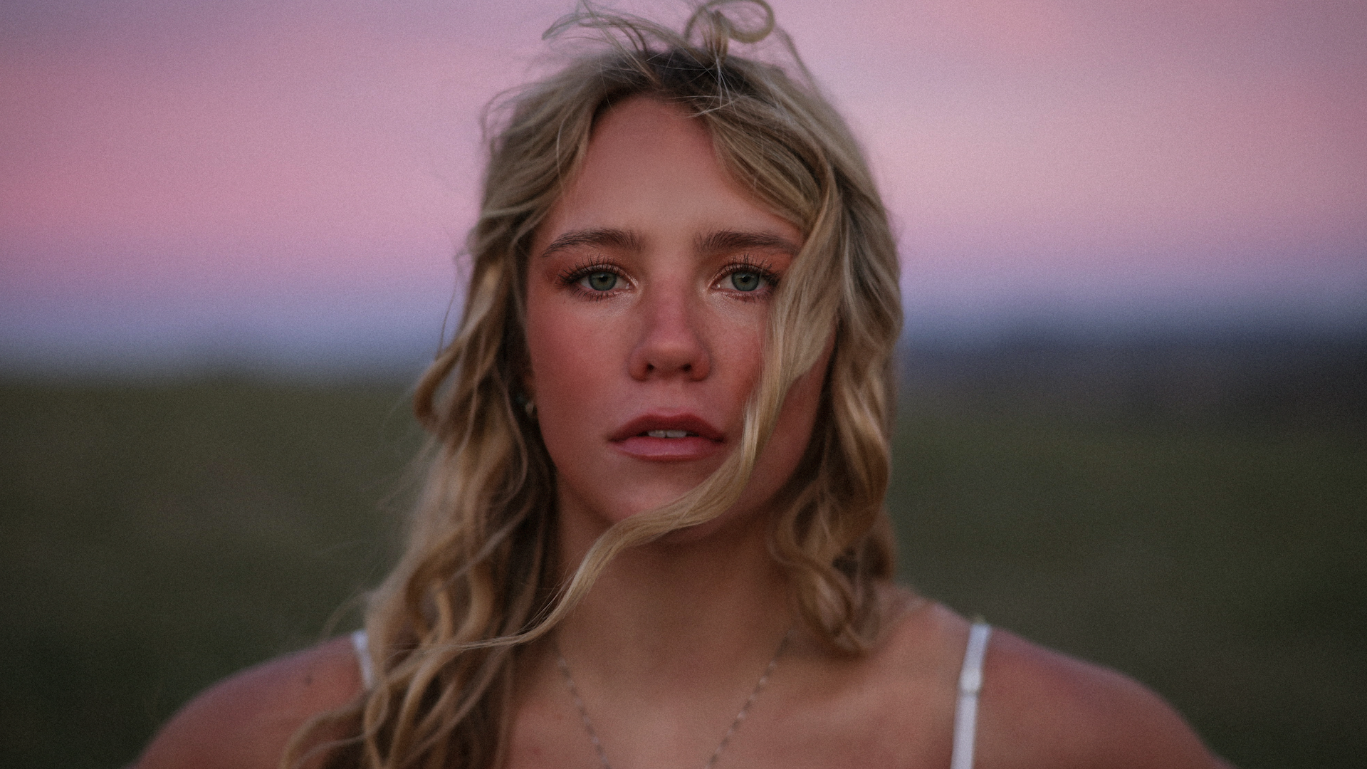 Avery Anna.png