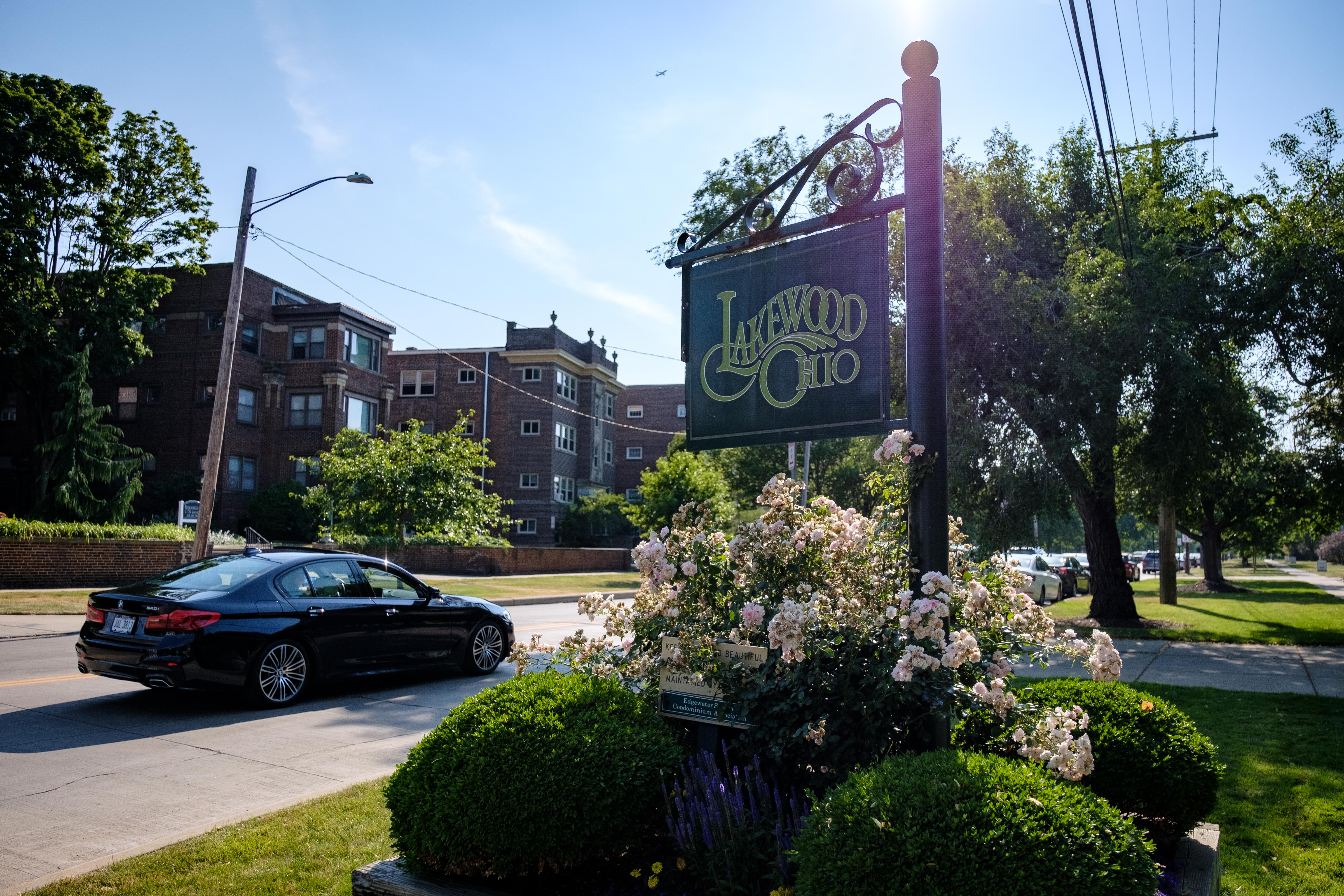 Lakewood HG - Sign 1.jpg