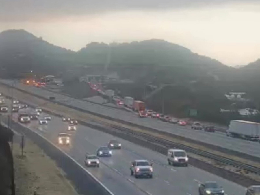 i15_border_agent_hit_run_caltrans_121321.jpg