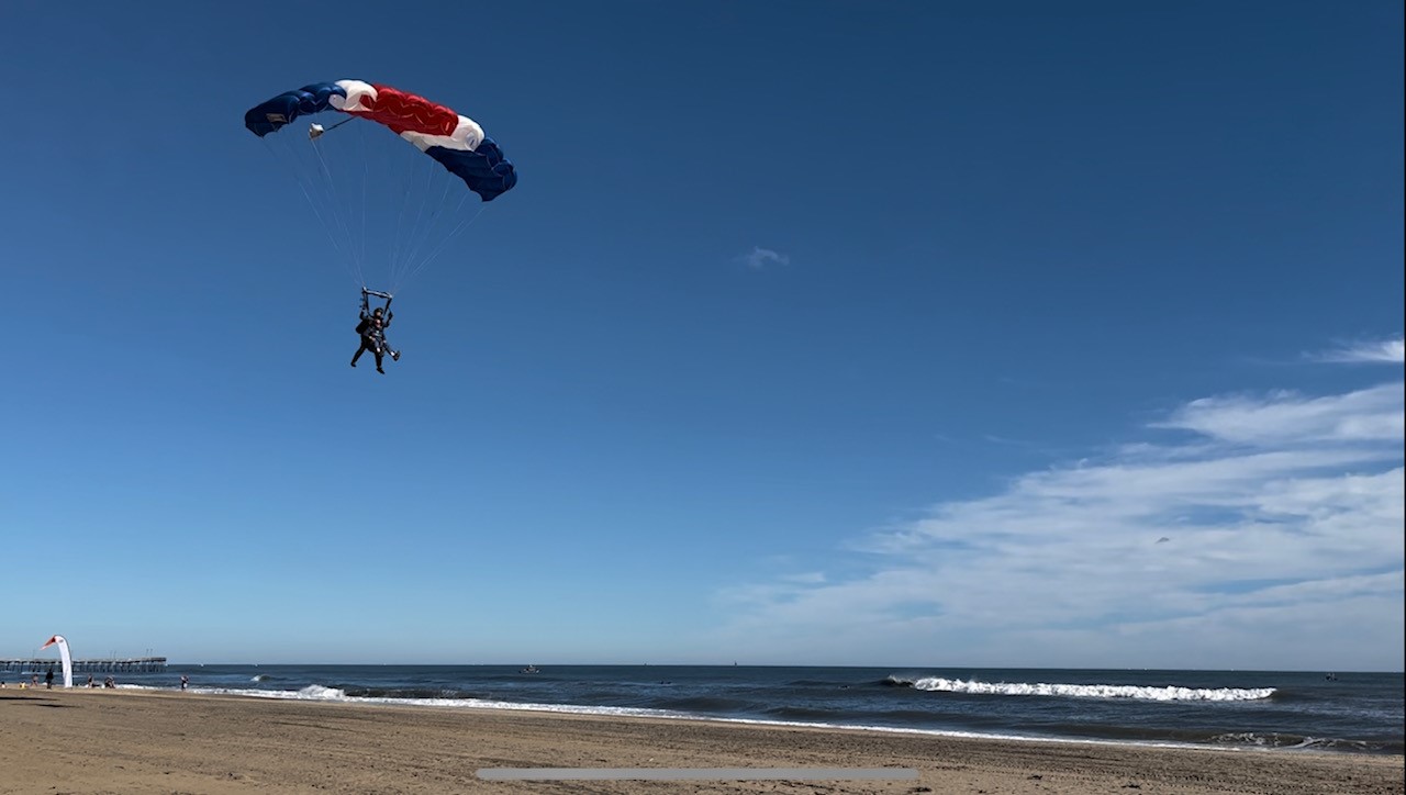 veterans skydiving.jpg
