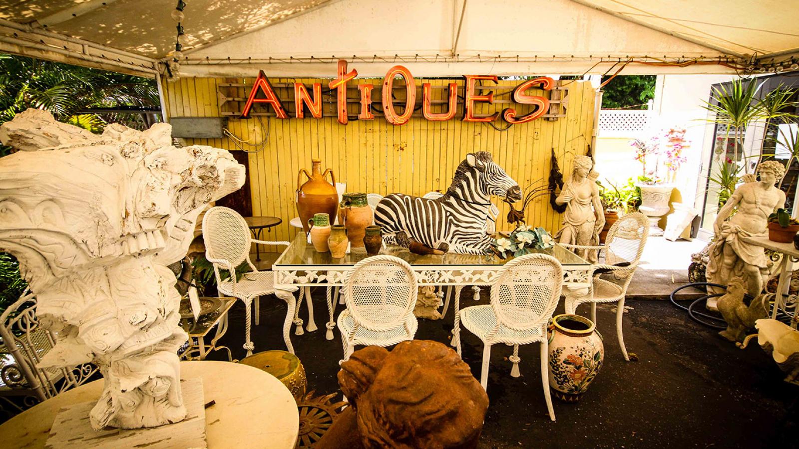 Antqiue Row