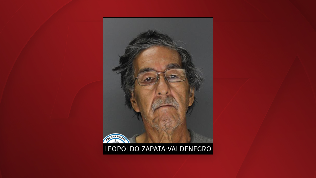 leopoldo zapata-valdenegro_mug.png