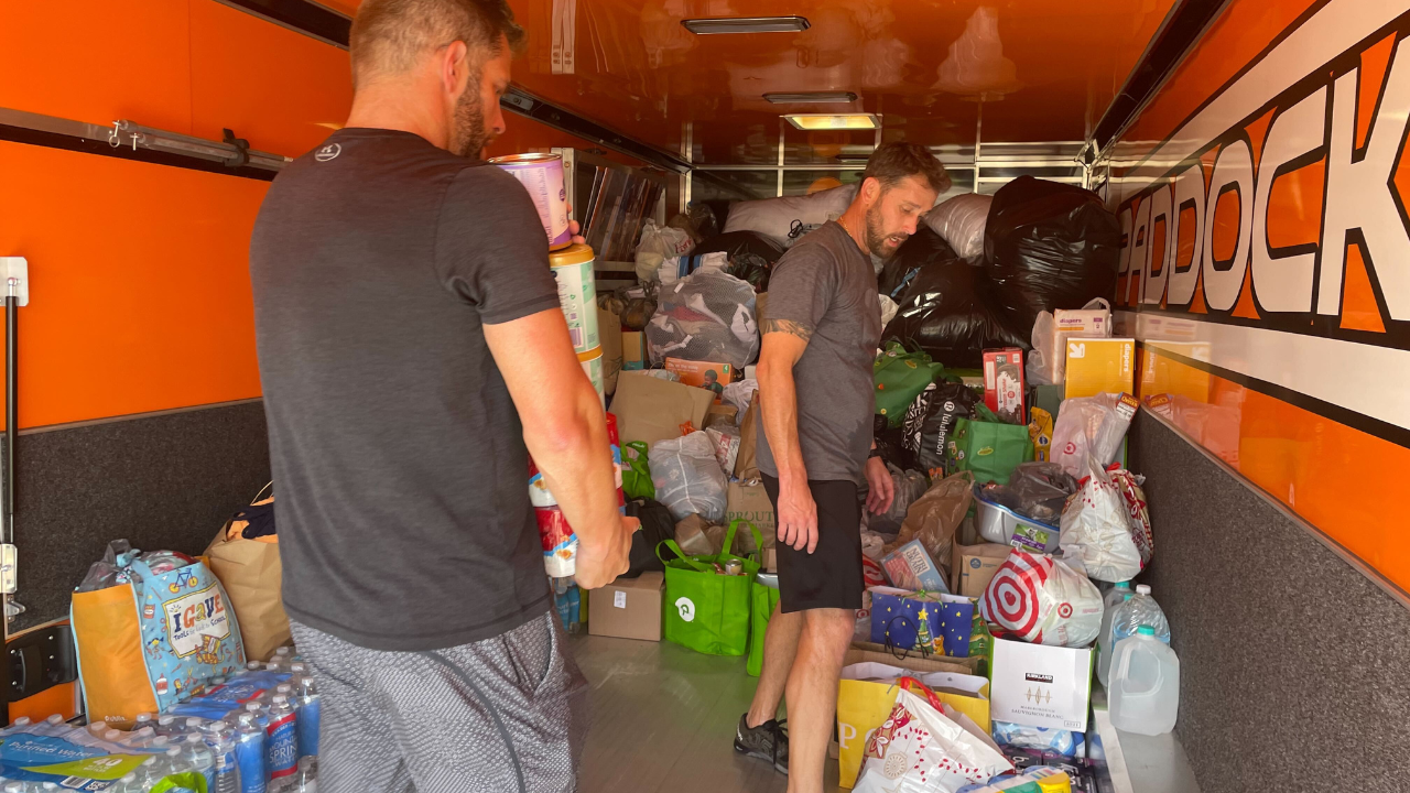 Ft. Myers natives living in Tampa start supply drive 
