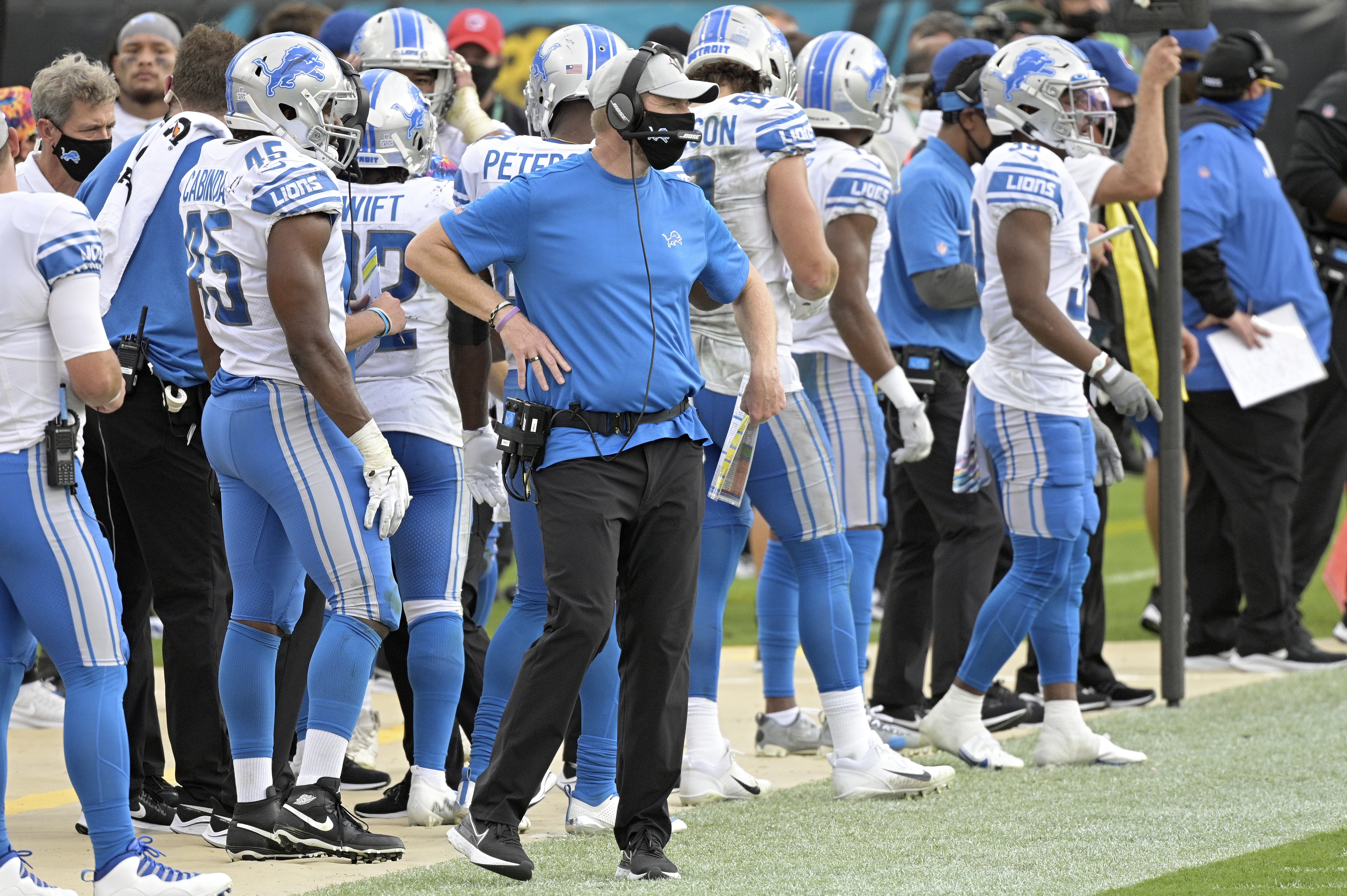 Lions seek win after housecleaning