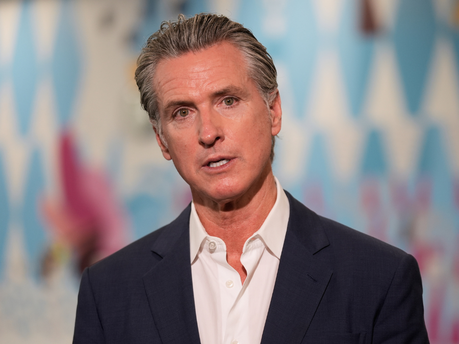 newsom_presser_100825_apphoto.png