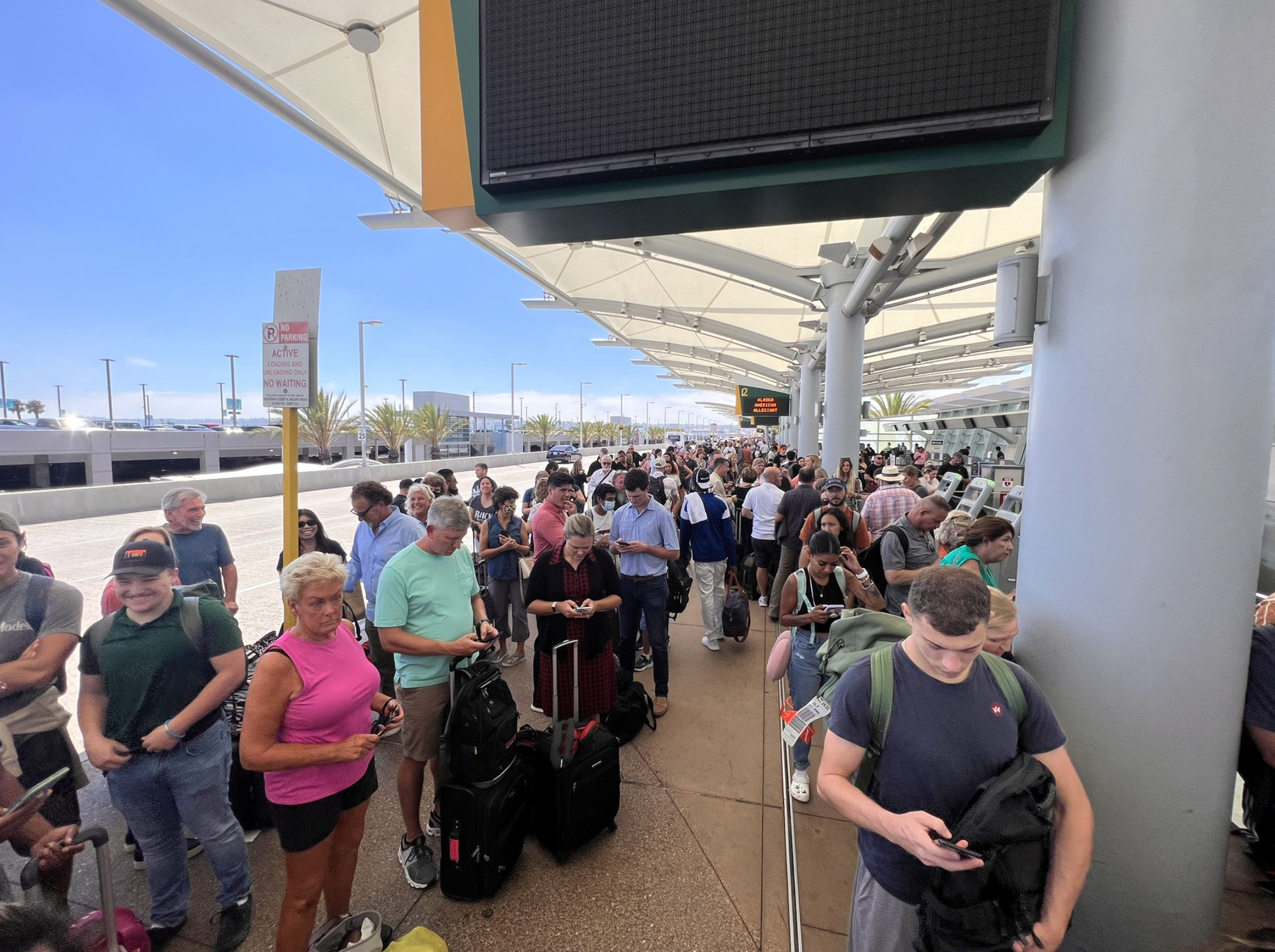 san_diego_airport_evac