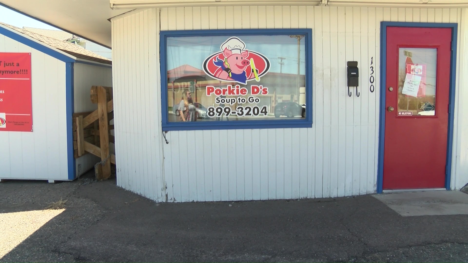 Porkie D's Soup To Go
