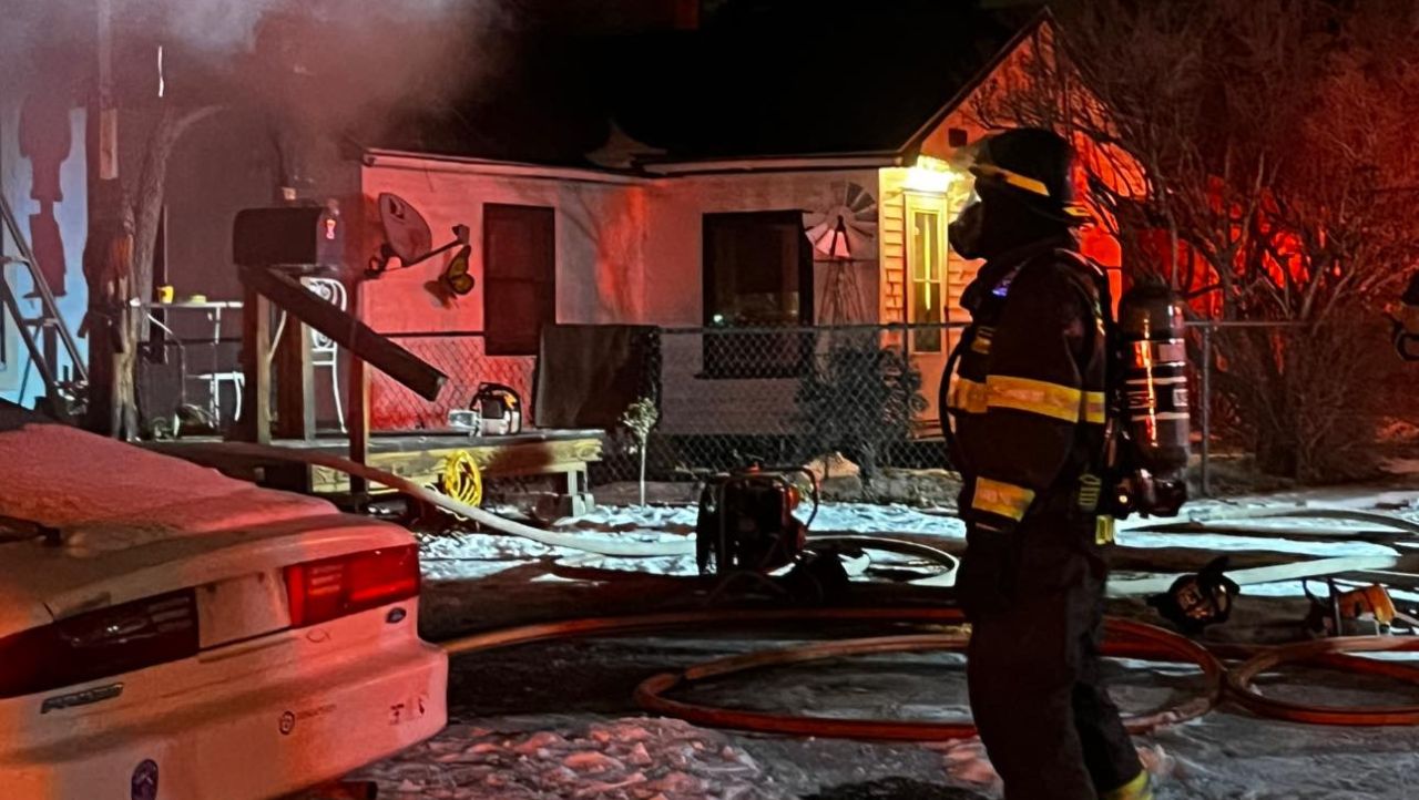 Crews respond to house fire in Great Falls (February 2, 2023)