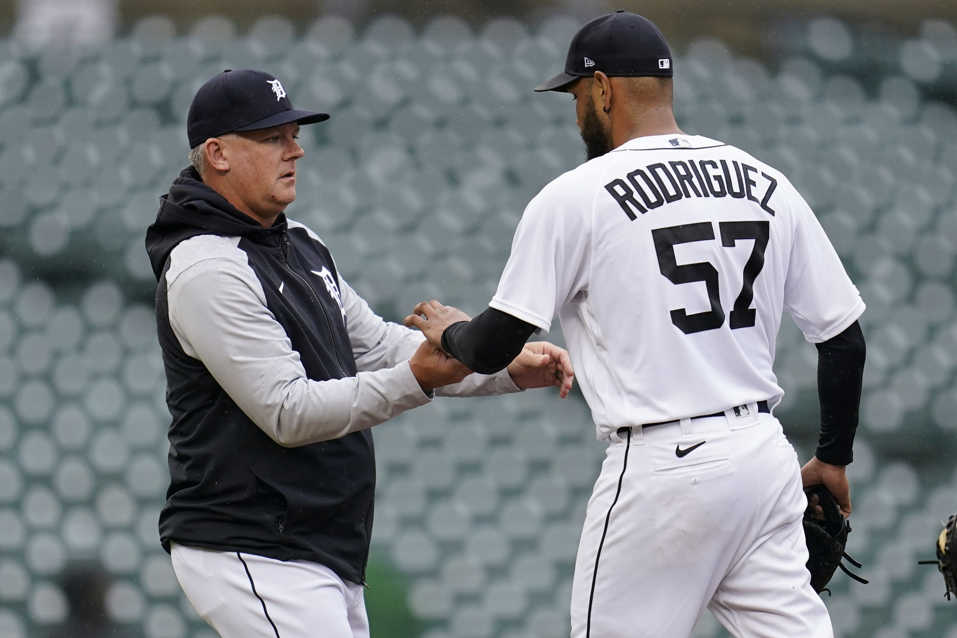 AJ Hinch, Eduardo Rodriguez Red Sox Tigers Baseball