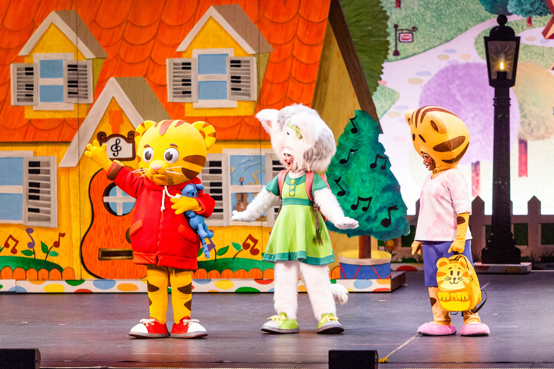 Mills Entertainment Presents Daniel Tiger's Neighborhood Live