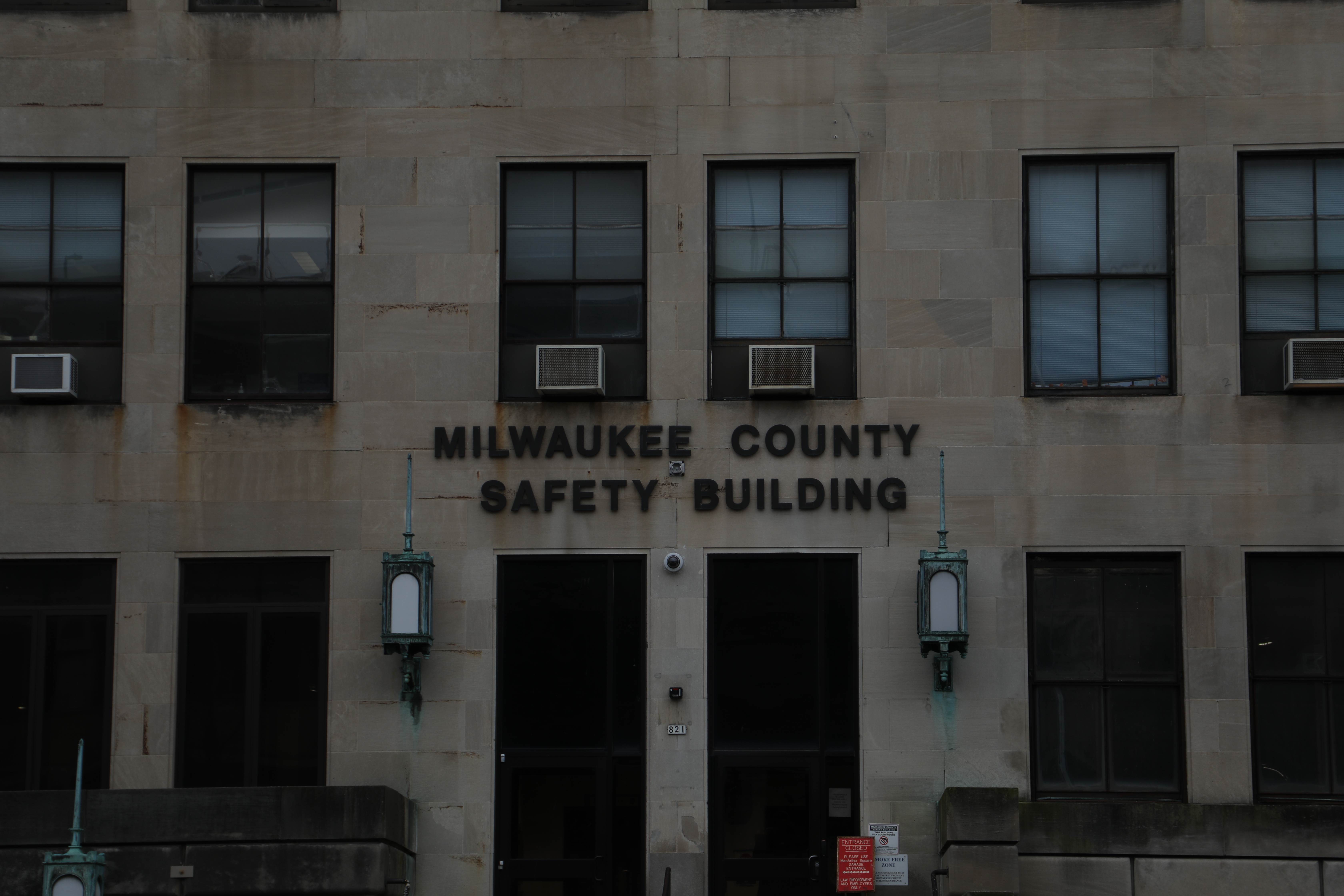 Milwaukee County Safety Building