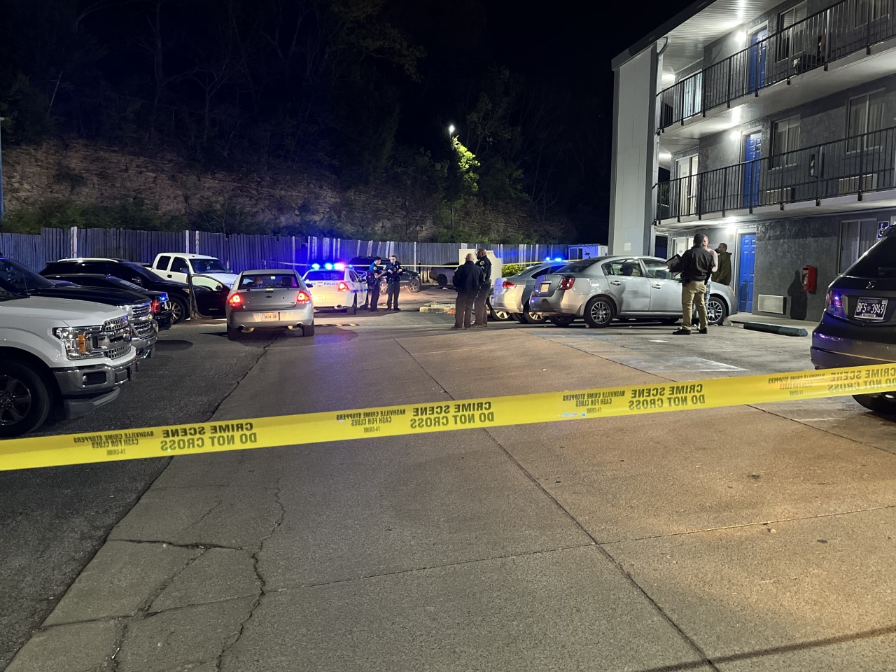 somatel nashville airport hotel shooting