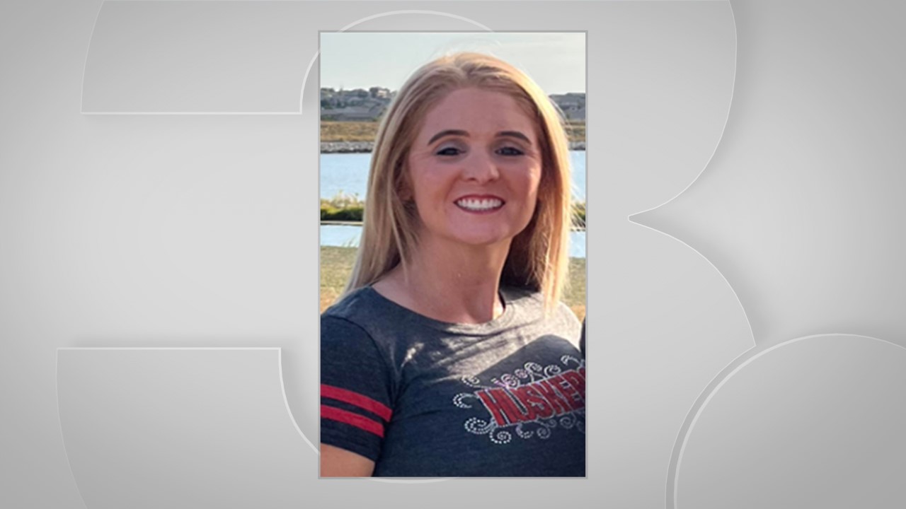 thumbnail_WEB Cari Allen.jpg