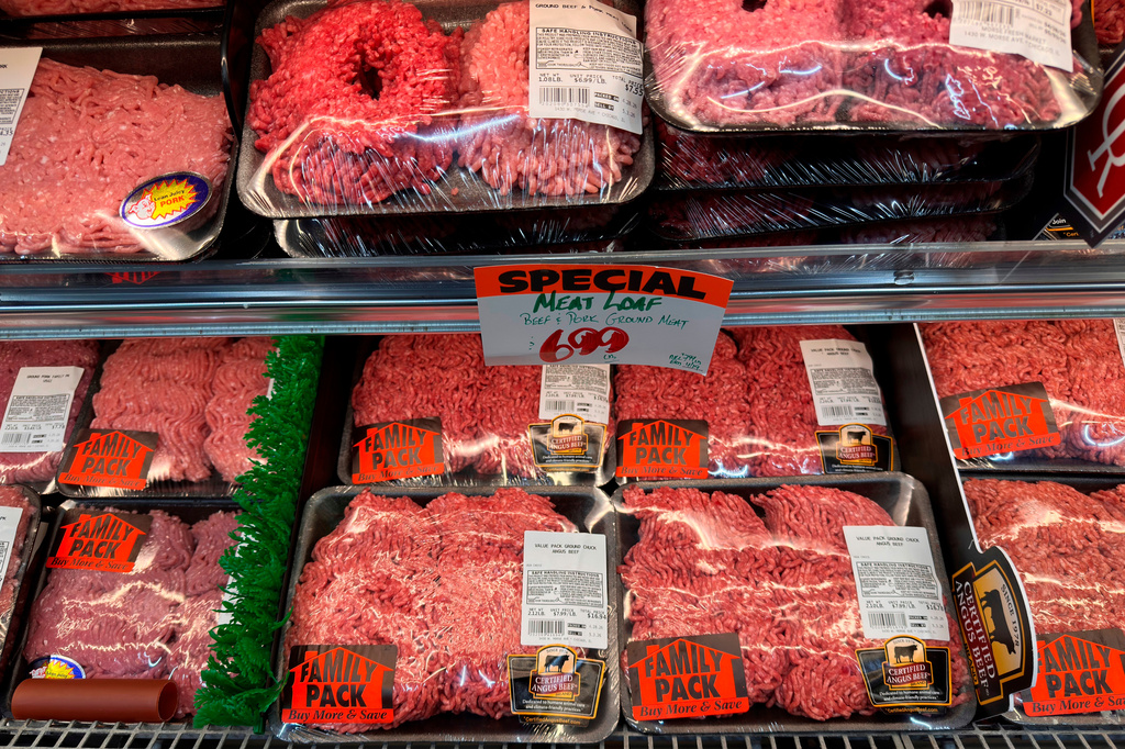  Beef is displayed for sale at a grocery store Wednesday, April 29, 2026, in Chicago. 