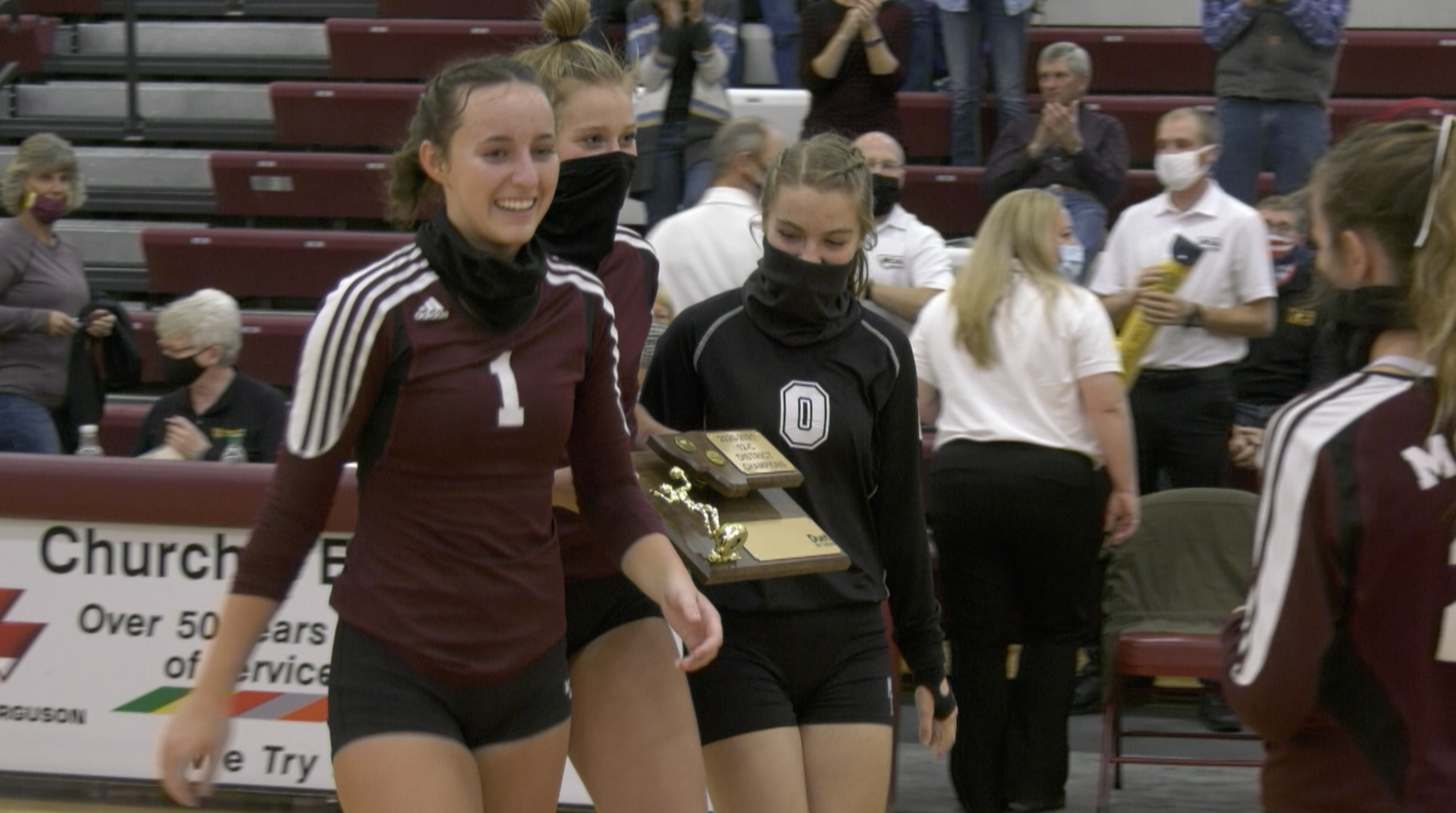 Manhattan Christian Eagles volleyball stays humble while remaining undefeated