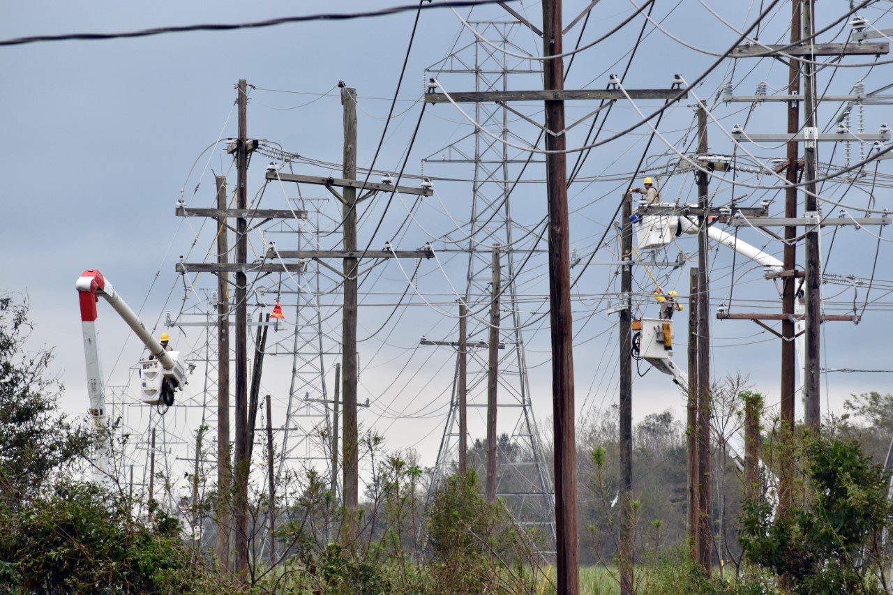 Entergy Ida Power poles.jpg