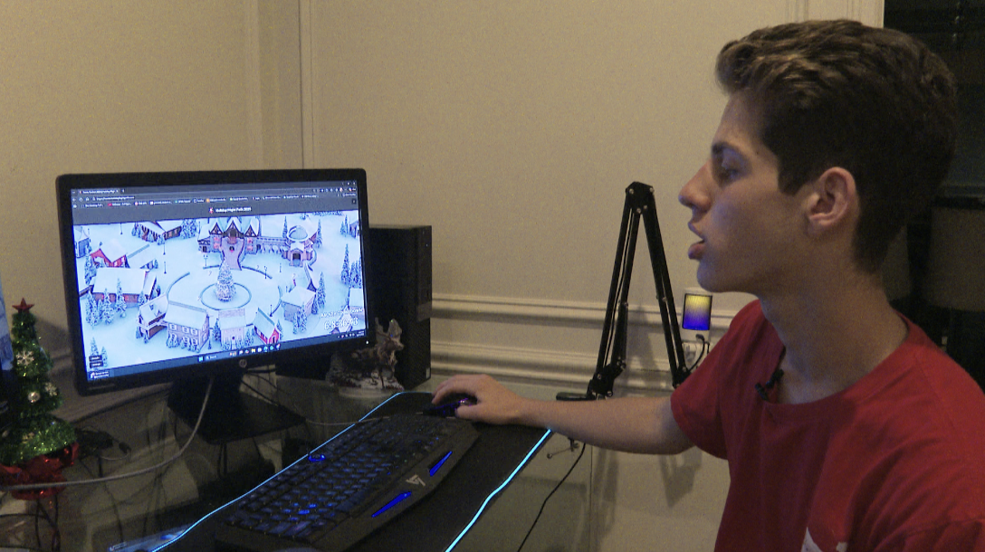 Hayden Lang Santa Tracker