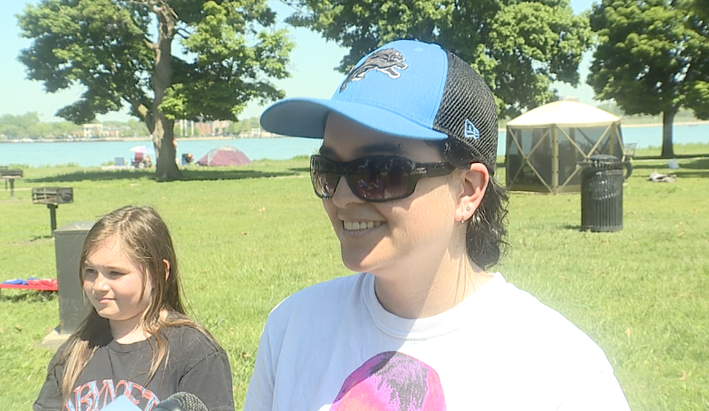 Belle Isle fills with families honoring fallen service members and veterans on Memorial Day