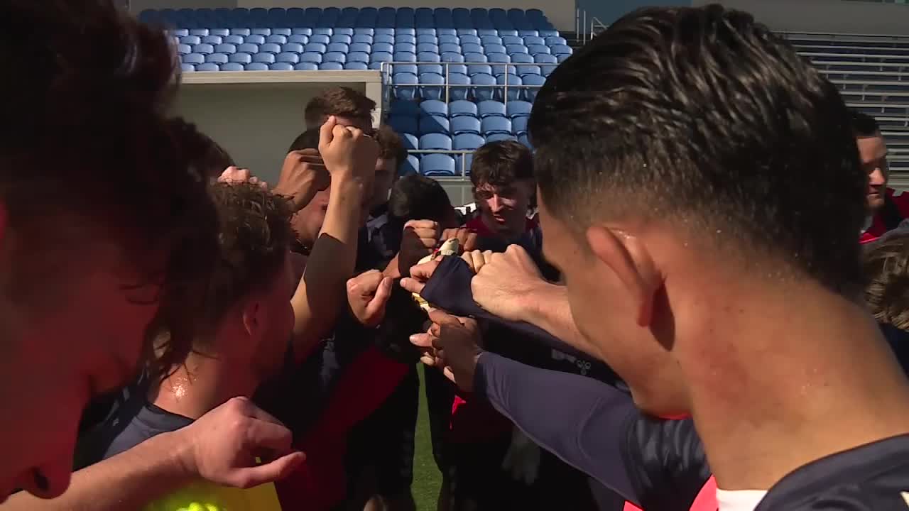 FC Naples team show of solidarity
