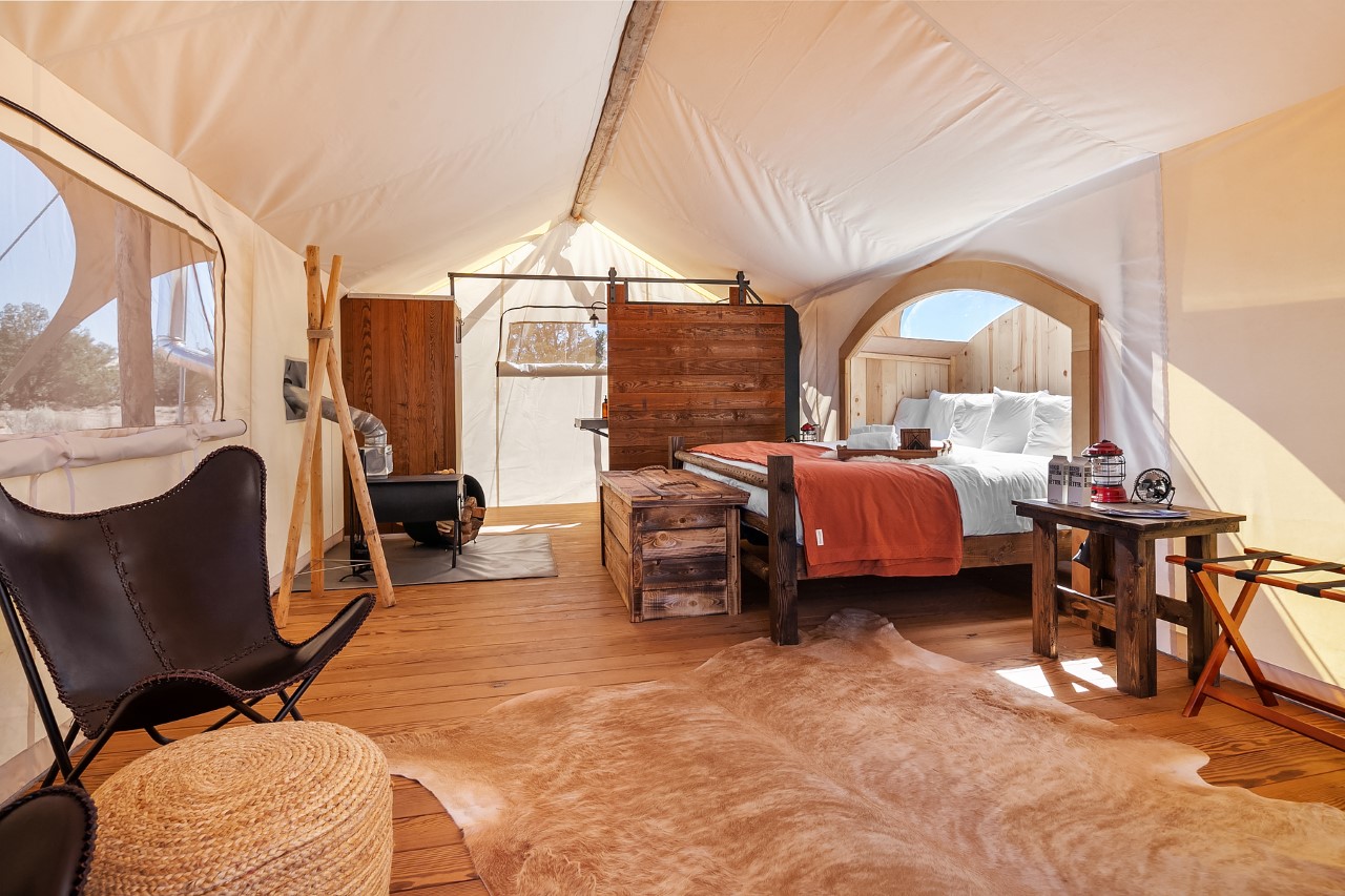 Glamping Photo