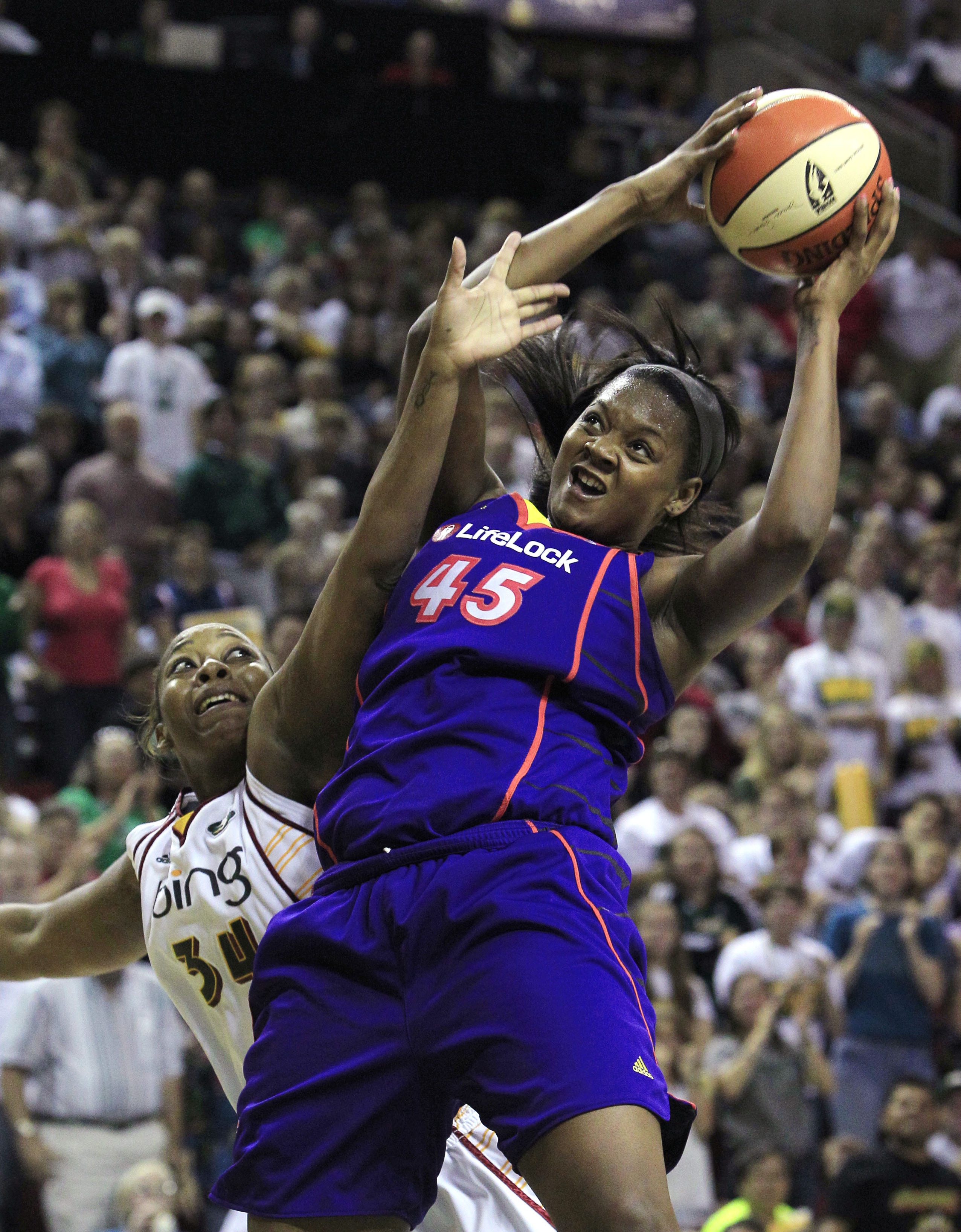 Le'coe Willingham, Kara Braxton