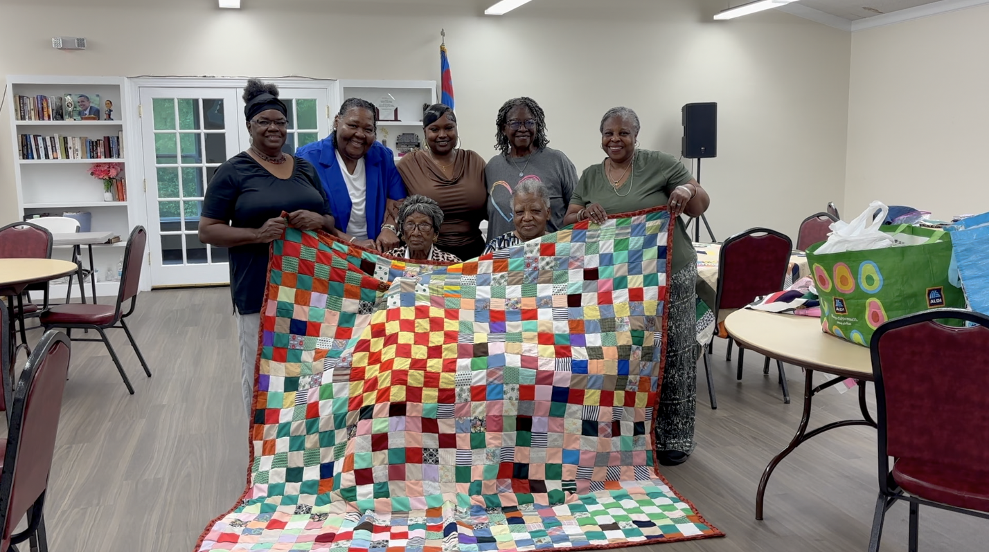 SENIOR QUILTING