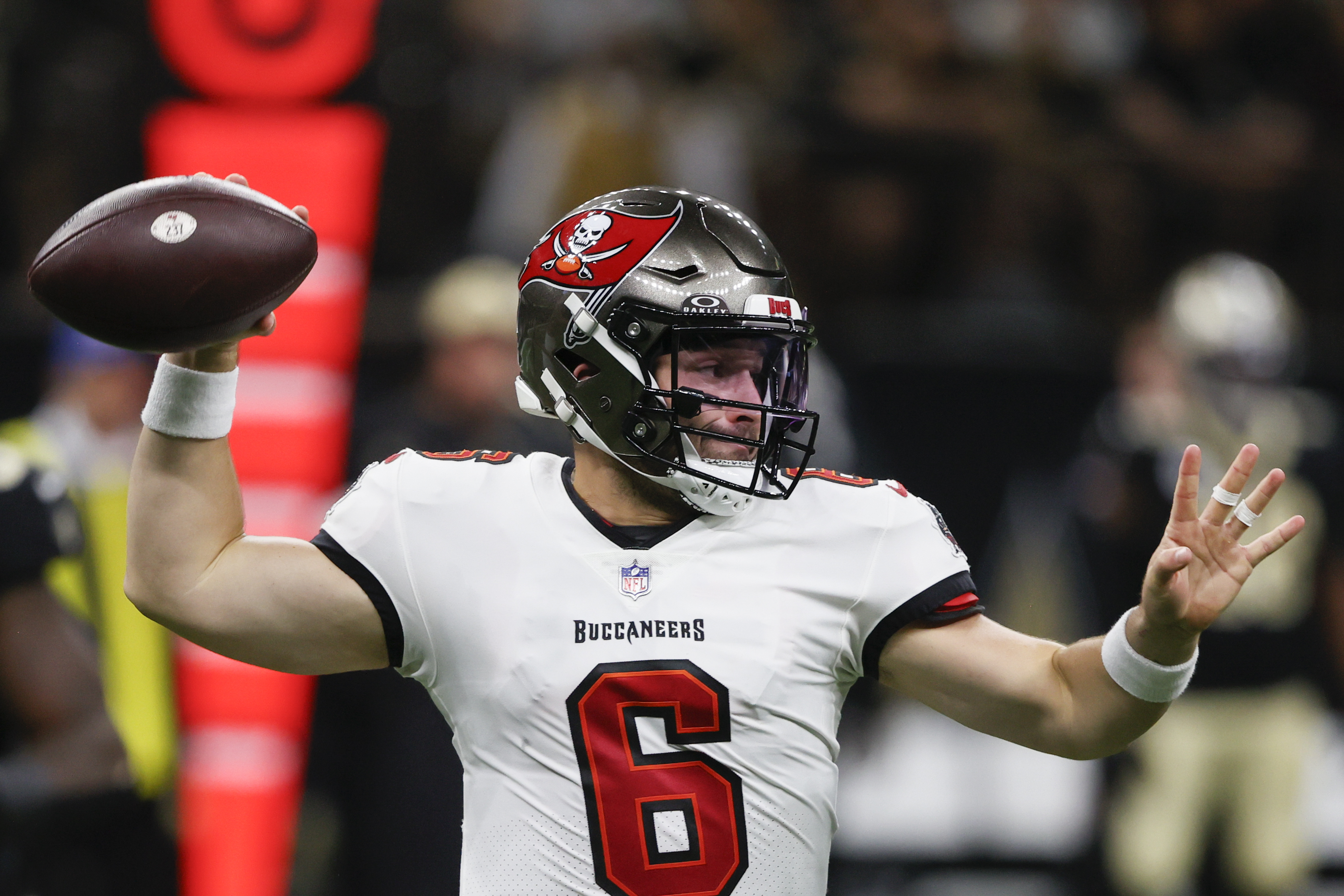 Buccaneers Saints Football
