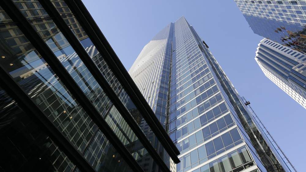 San Francisco Tower leaning