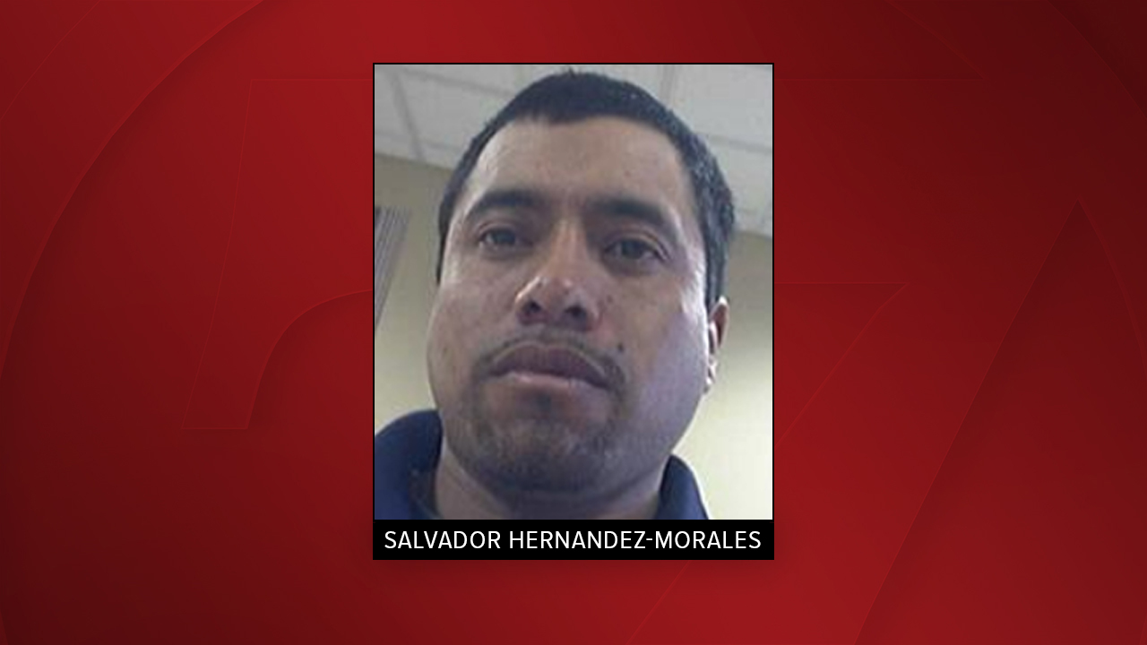salvador hernandez-morales.jpg