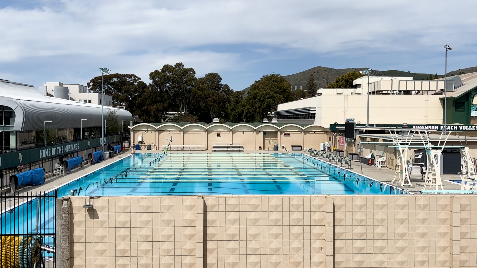 Cal Poly swim and dive.jpg